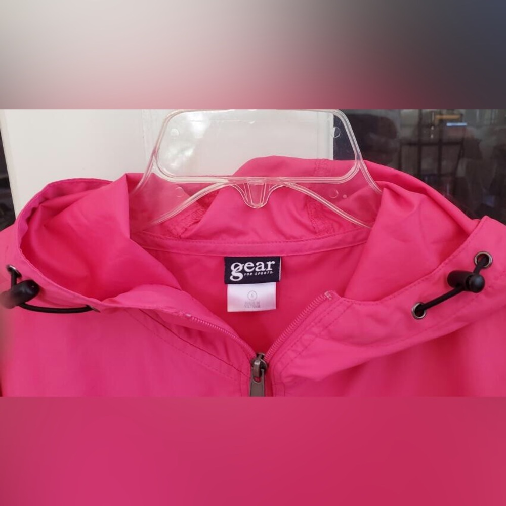 2/$30 Corvette Museum Hot Pink Windbreaker with Front Pocket Sz S - Picture 6 of 9